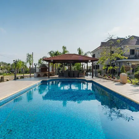 Villa Sanders Ipsonas - Generous With Balcony