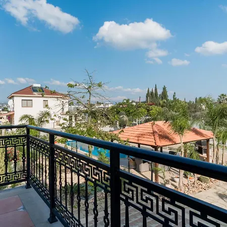 Sanders Ipsonas - Generous With Balcony