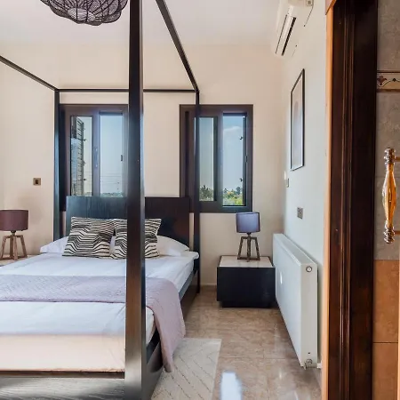 Sanders Ipsonas - Generous With Balcony Villa Ypsonas