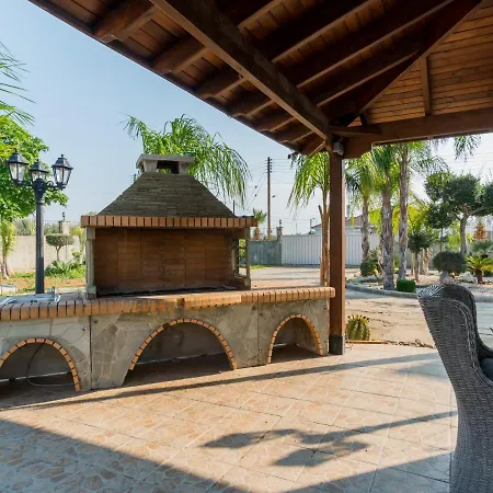 Sanders Ipsonas - Generous With Balcony Villa *