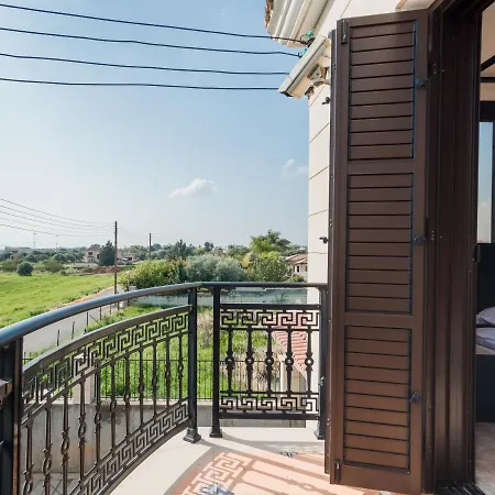 Sanders Ipsonas - Generous With Balcony *